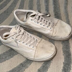 Classic Mens Vans Low Top Canvas Sneakers White size 8 men / 9.5 women